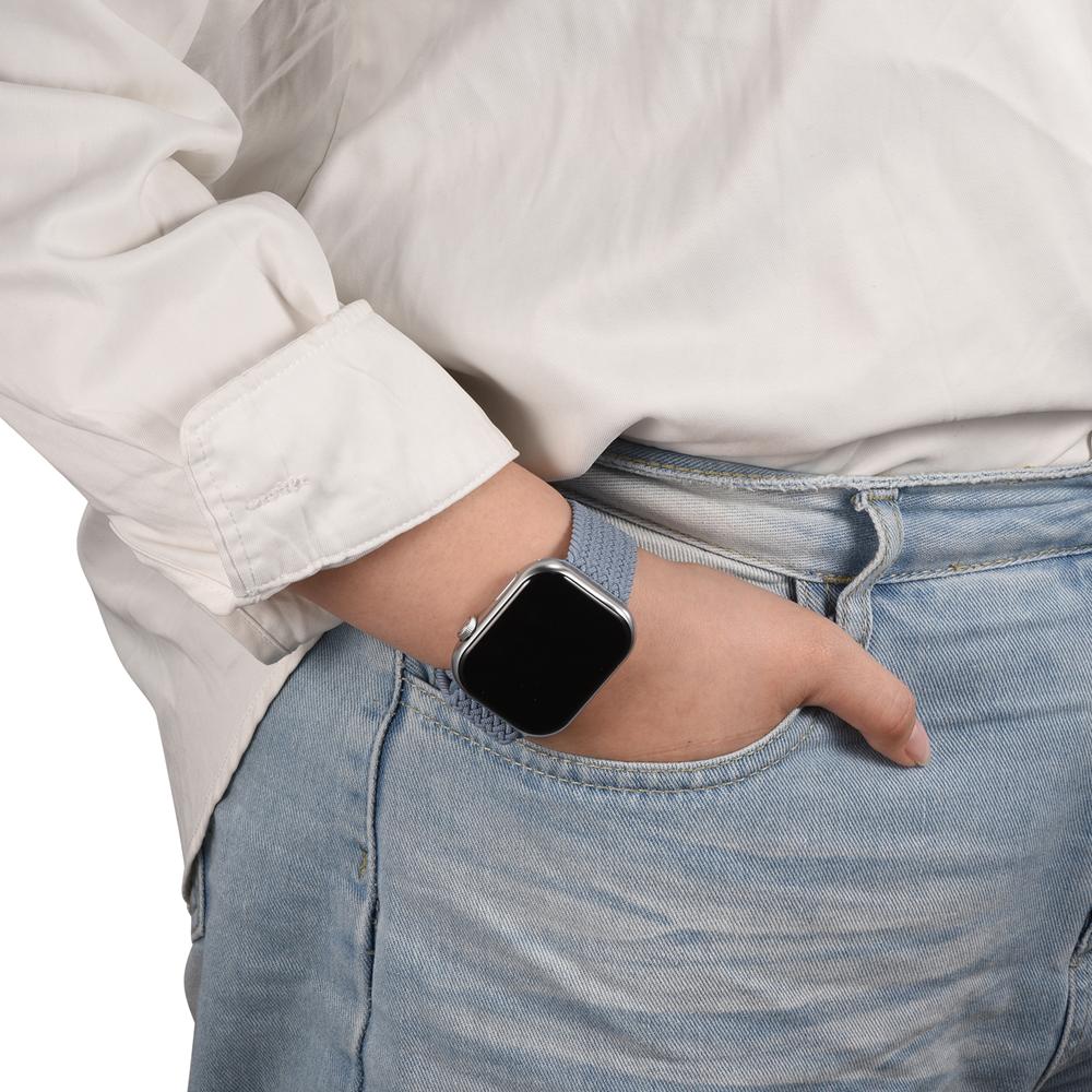 Loop Nylonarmband für Apple Watch 1-11/SE1-3/Ultra1-3 - 42/44/45/49mm in Babyblau - Universal