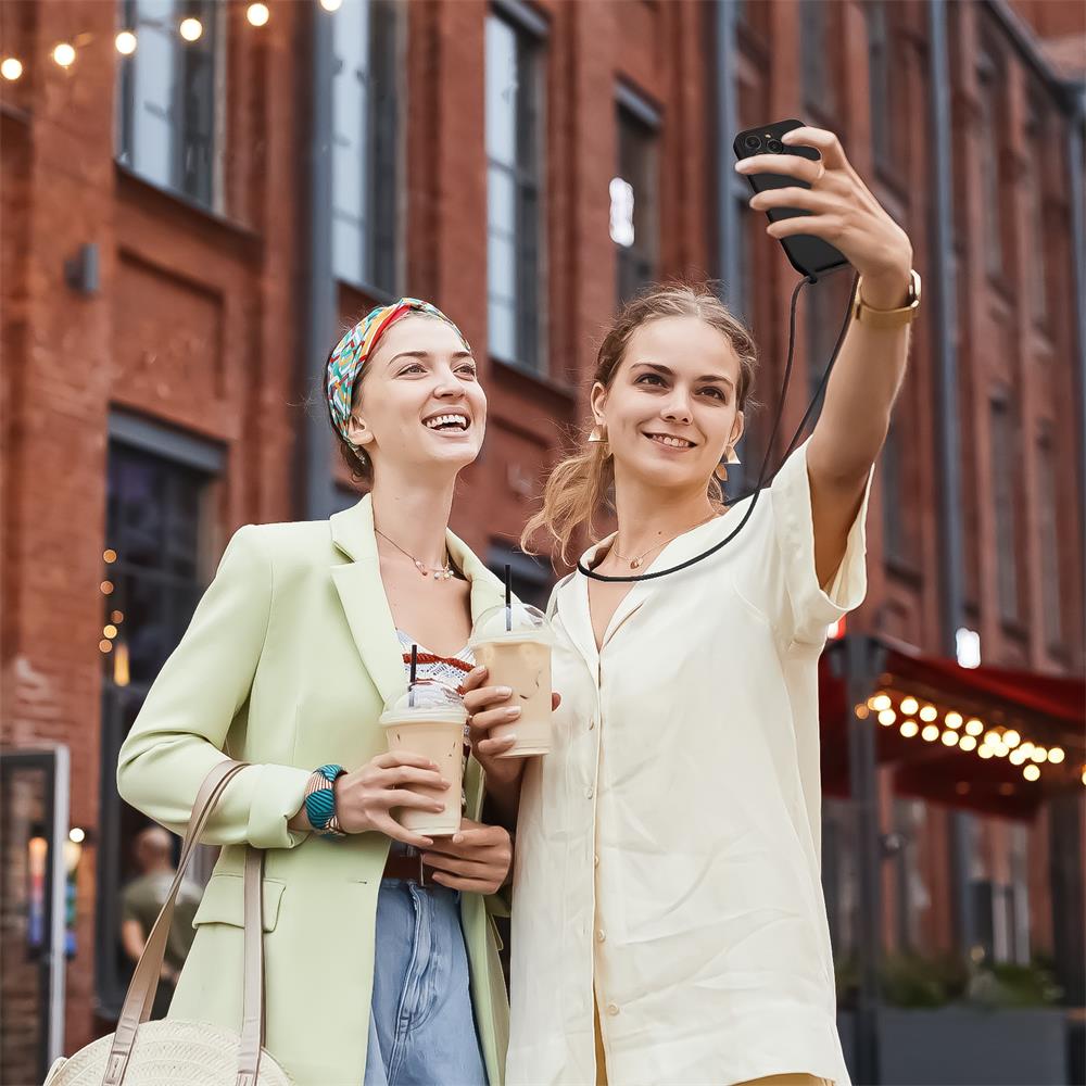 Connect Case Colour inkl. Kette für Apple iPhone 15 Pro Max in Schwarz