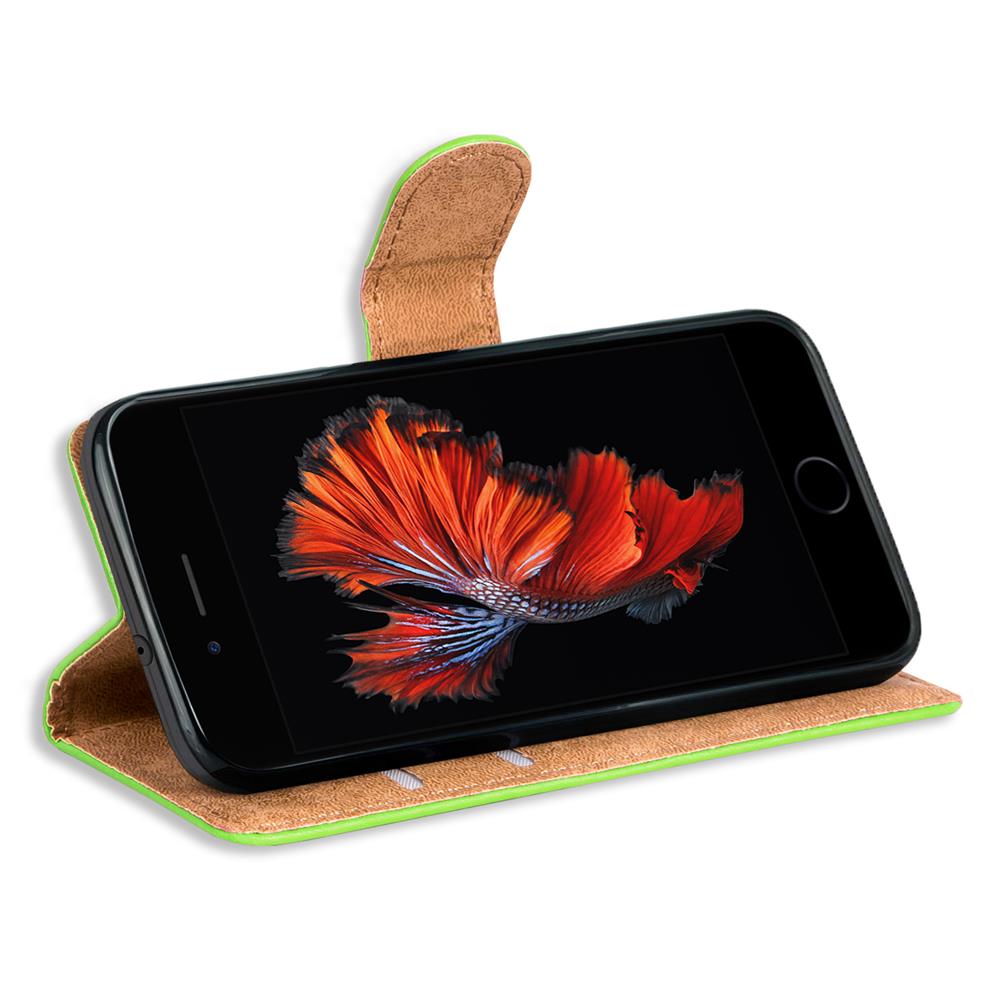Basic Wallet für Apple iPhone 7 Plus / 8 Plus in Grün