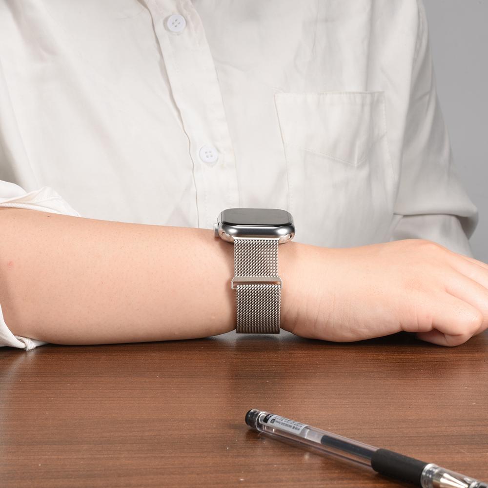 Milanese Edelstahlarmband Apple Watch 1-11/SE1-3/Ultra1-3 - 42/44/45/49mm in Silber - Universal
